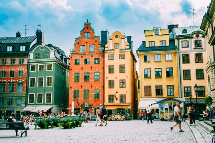 Stortorget place in Gamla Stan, Stockholm! Click through to see some of the most colorful cities in the world! This post does not contain industrial soot stained cities; instead it showcases some of the most vibrant looking cities in the world.