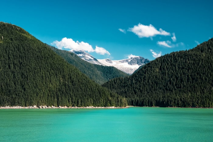 Gorgeous lake off the Seward Highway in Alaska!