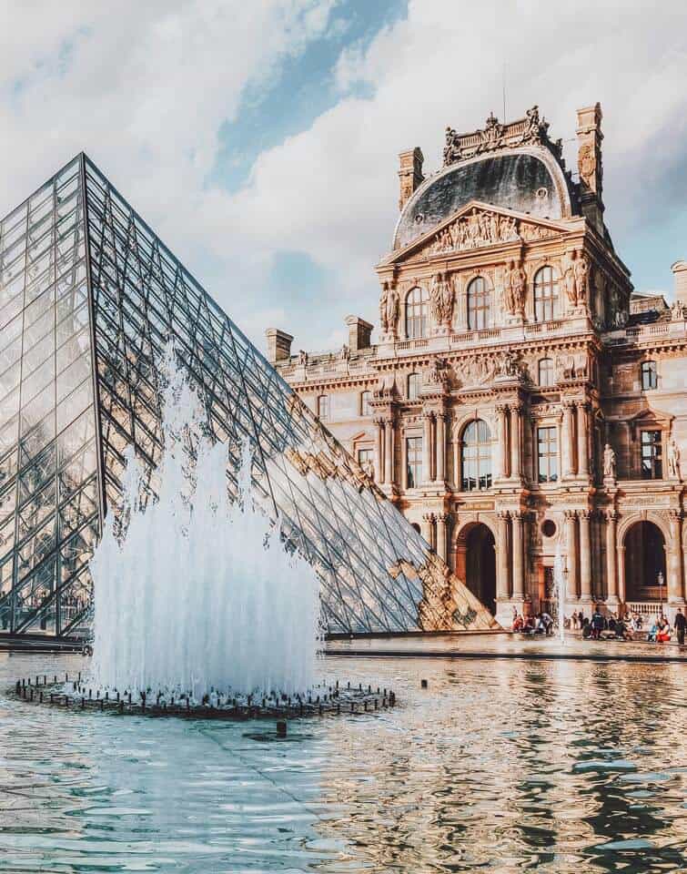 The Louvre in Paris. 10 Things You Have to See Your First Time in Paris! #paris #travel #avenlylane #avenlylanetravel