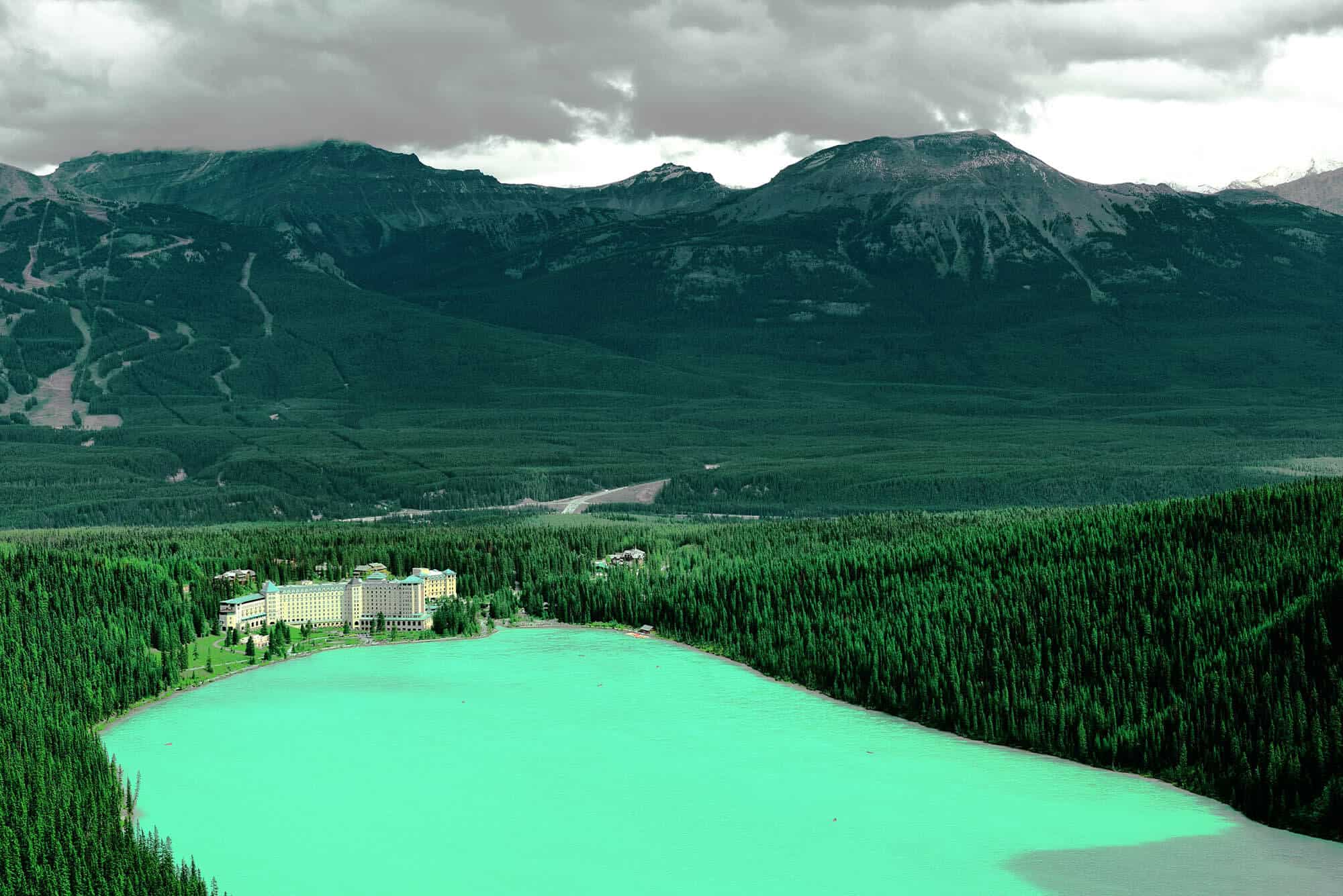 Fairmont Hotel in Banff National Park with a beautiful view of Lake Louise.