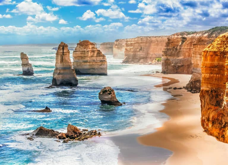 Natural Wonders of Australia: The 12 Apostles