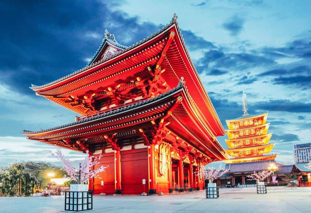 Planning a Trip to Japan For the First Time? Here is everything you need to know when traveling to Japan for the first time! 