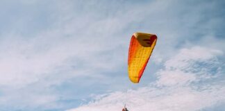 Paragliding in Interlaken