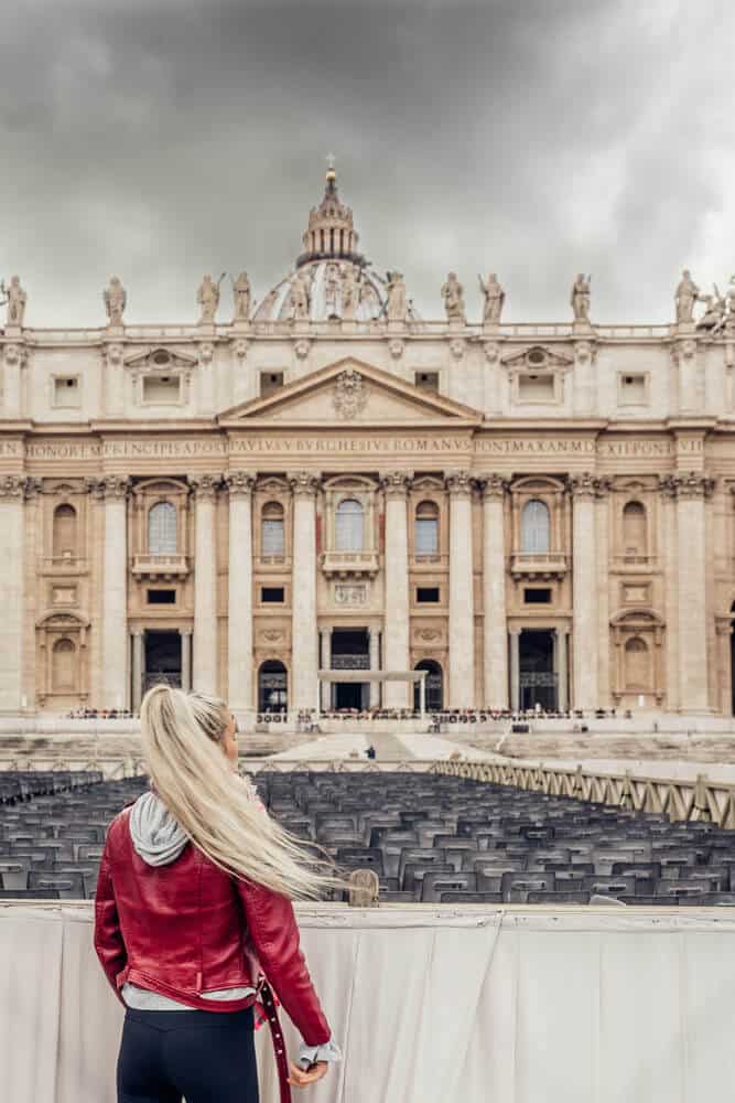 Top 10 Things to See in Rome! St Peter's Basilica in Vatican City! 