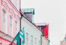 Old Town Tallinn Estonia! If you are planning on traveling to Europe you need to check out Tallinn. It is one of the most beautiful cities in Europe - a real life fairy tale! Check out the top 10 things to do in Tallinn on avenlylanetravel.com | #tallinn #tallinnestonia #estonia #europe #europetravel #travelinspiration #beautifulplaces #bucketlist #travelbucketlist #europebucketlist #avenlylane #avenlylanetravel