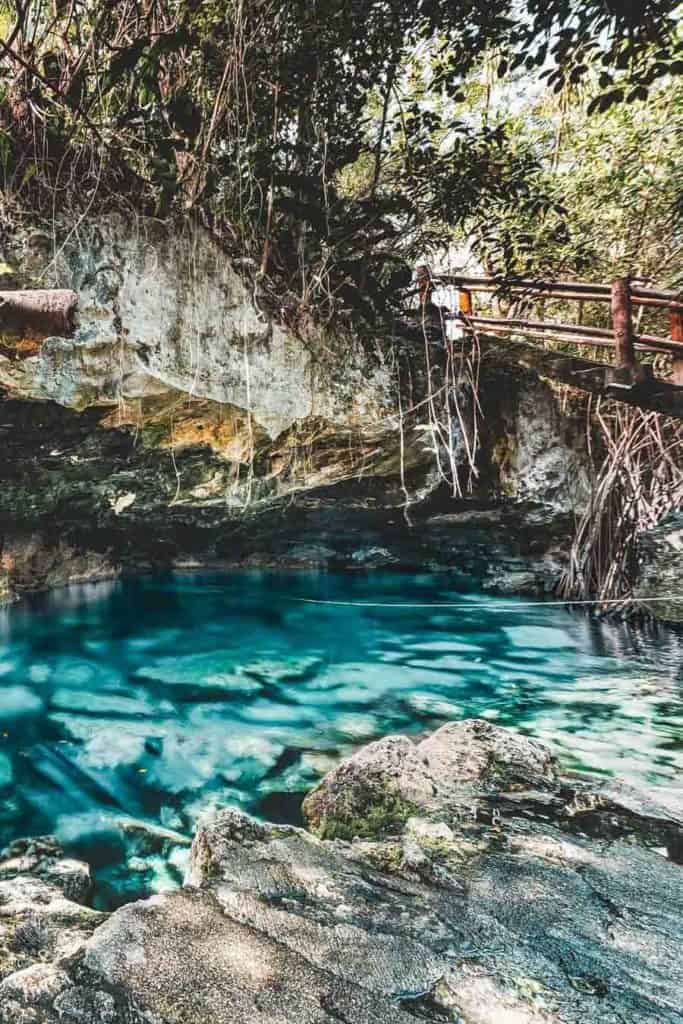 The 8 best cenotes neat Tulum Mexico! Want to make the most of your Cancun vacation? If yes, you definitely need to get away from the Hotel Zone and beaches to see some of the most beautiful cenotes Tulum offers.