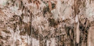 Everything you need to know about Cenote Xkeken (Cenote Dzitnup). Cenote Xkeken also known as Cenote Dzitnup is one of the best cenotes near Cancun.