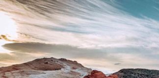 Fire Wave Hike in the Valley of Fire Las Vegas. Amazing!