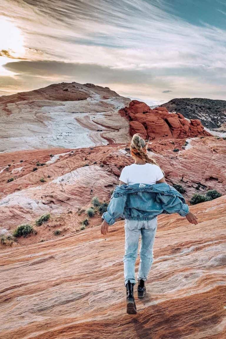 Fire Wave Hike in the Valley of Fire Las Vegas. Amazing!