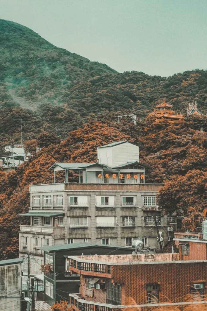 Jiufen hillside homes