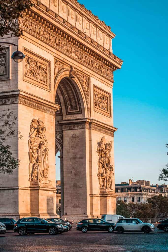 Arc de Triomphe - El Arco Triunfal