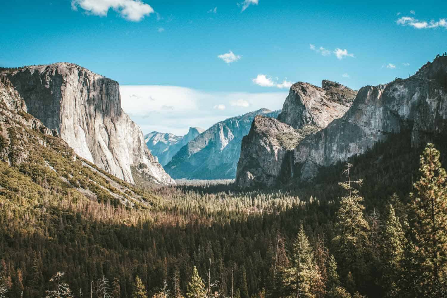 Tunnel View at Yosemite National Park