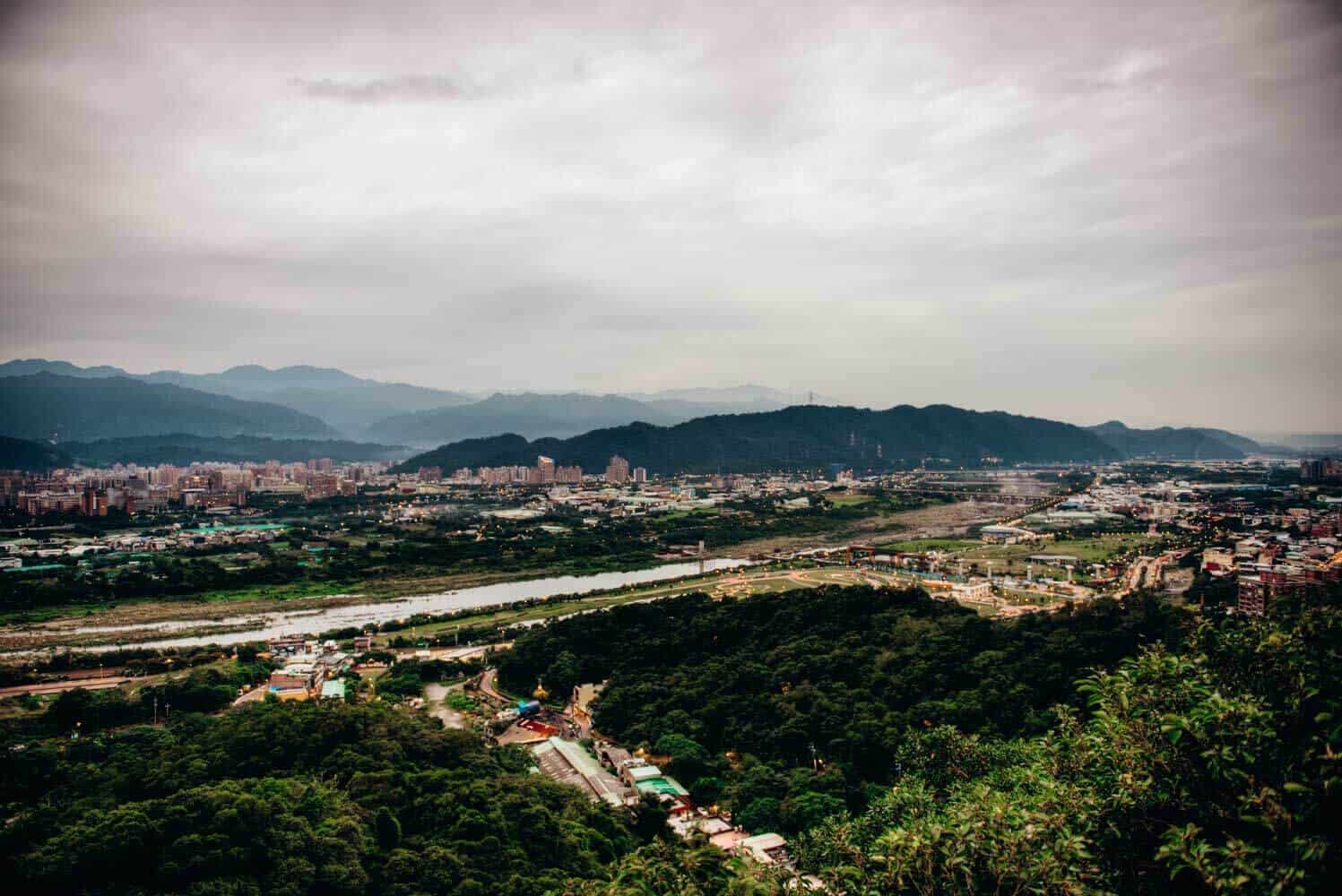 which cities to visit in taiwan