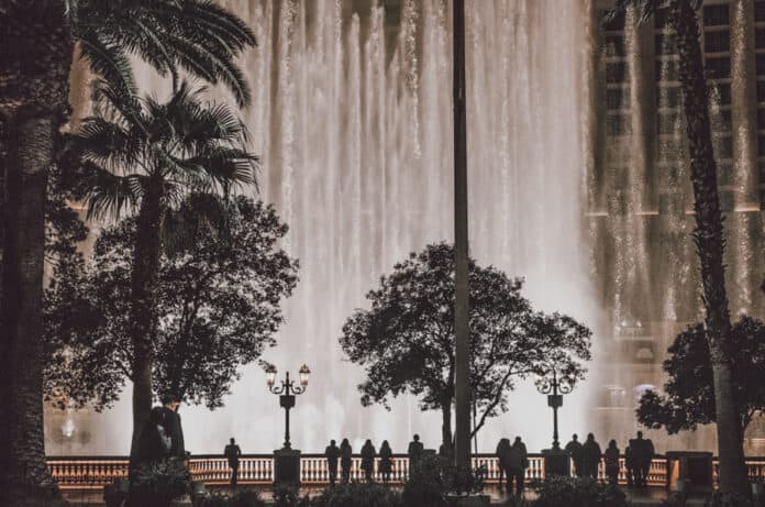 Bellagio fountain show in Vegas