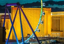 Las Vegas High Roller at night