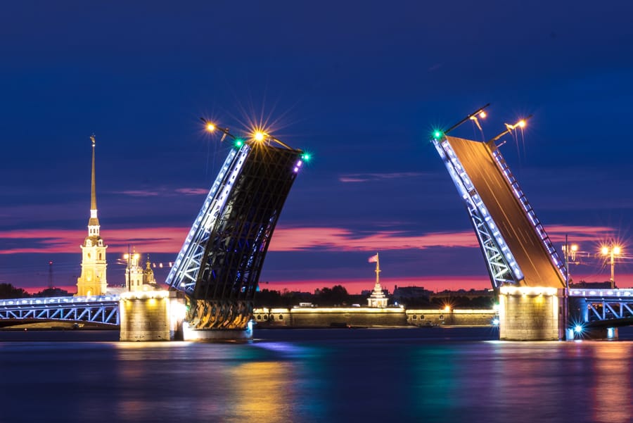 St. Petersburg Raising Drawbridges Night Boat Tour