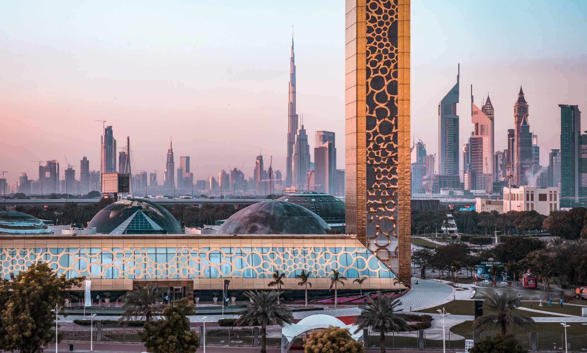 Dubai frame