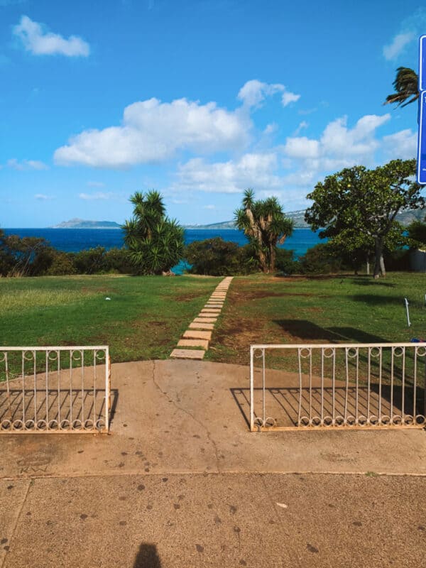 China walls Oahu Hawaii entrance