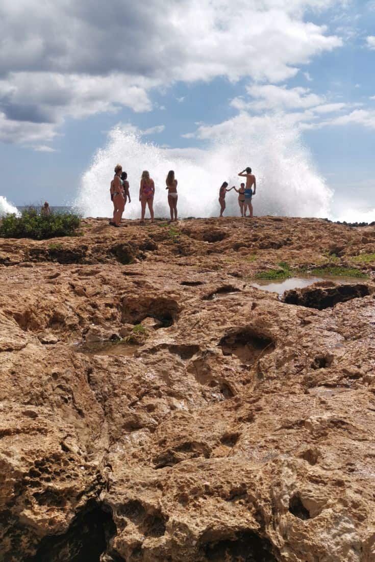 Mermaid Cave Waves Oahu