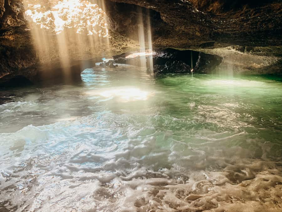 Mermaid Cave in Oahu