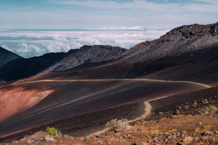 Sliding sands trail