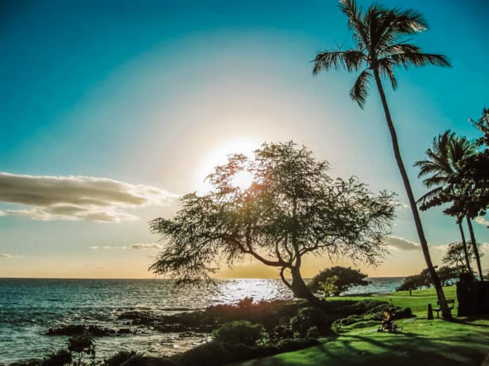 Sunset at Waipuilani Park