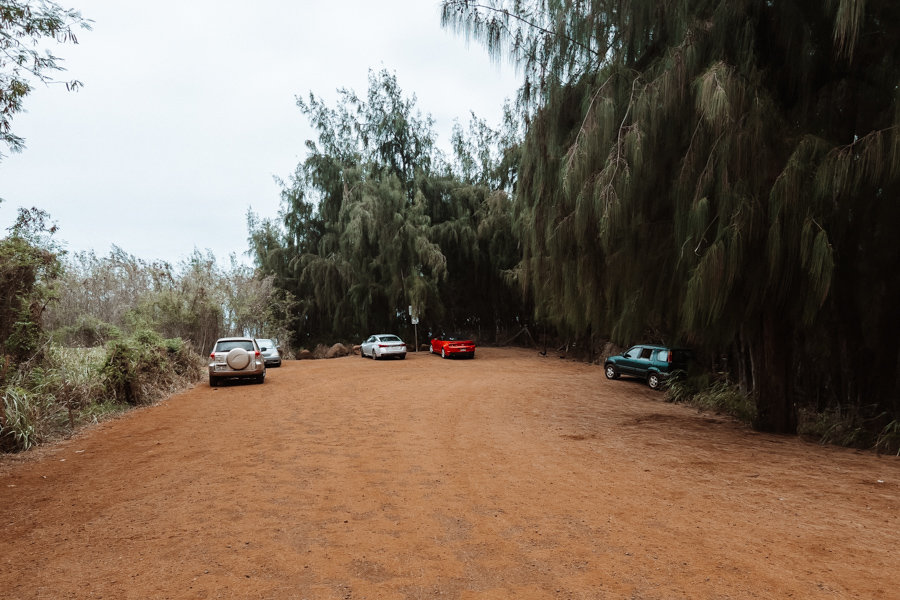 Dirt parking lot at Larsen's Beach