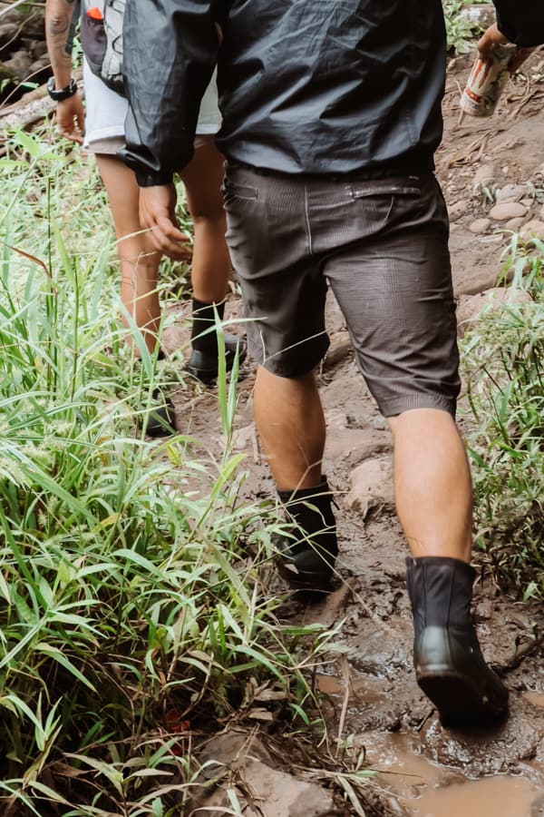 Makaleha Falls Hike