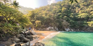 Playa Colomitos