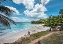Plage Manbia Guadeloupe