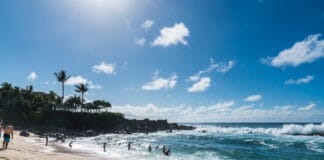 Three Tables beach in Oahu, Hawaii