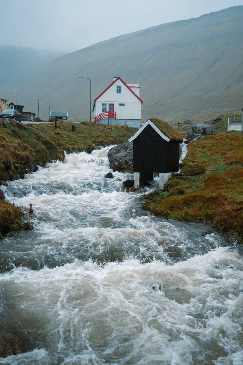 Gjogv river Faroe Islands
